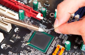 Акции Nvidia упали на 18% в ожидании слабой отчетности