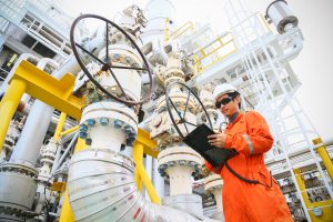 Нефть дорожает на фоне сокращения числа буровых установок в США