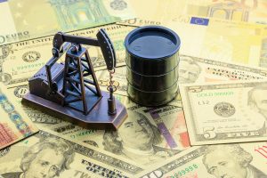 Мировые цены на нефть ускорили рост в пятницу вечером