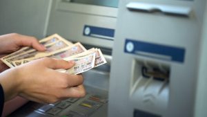 Крупнейший банк Японии MUFG увеличил выручку на 9,7%