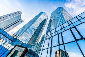 Deutsche Bank зафиксировал чистую прибыль впервые с 2014 года