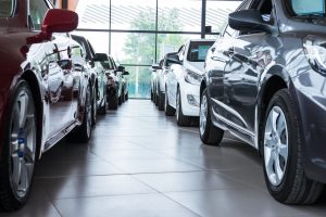 Продажи новых автомобилей упали в Великобритании 5-й месяц подряд