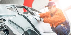 Nissan прекращает выпуск дизельной версии минивэна NV200 в Европе