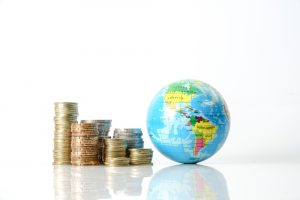 Fitch снизило прогноз роста глобальной экономики на 2019-2020 годы