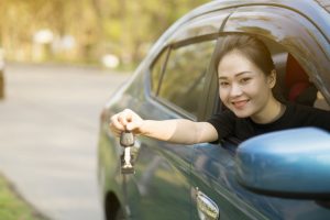 Продажи автомобилей в Китае снизились в феврале на 17%