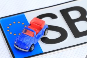 Продажи автомобилей в Евросоюзе снизились в марте на 3,9%