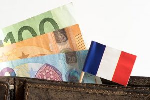 HSBC планирует продать розничный бизнес во Франции