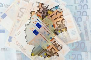 Commerzbank сообщил о падении квартальной прибыли в два раза
