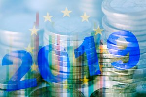 Годовая инфляция в еврозоне замедлилась в мае до 1,2%
