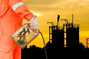 Рост спроса на нефть замедлился до минимума за последние годы
