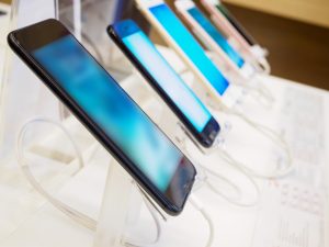 Samsung во втором квартале сократила операционную прибыль в 2 раза