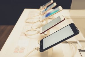 В Китае сокращаются продажи iPhone