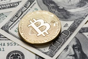 Пробьет ли биткоин уровень поддержки 7000 долларов?