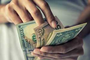 Доллар США падает в последние дни 2019 года