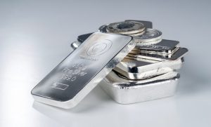 Серебро: обвинения в манипуляциях сдерживают рост цен