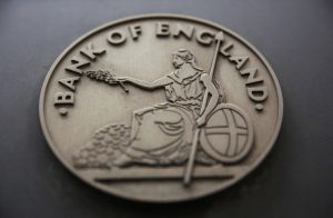 Банк Англии снизил ставку до 0,25%