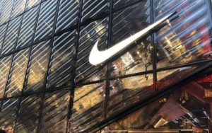 Nike — спортивным шагом к победе