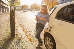 Tesla построит завод по изготовлению аккумуляторов