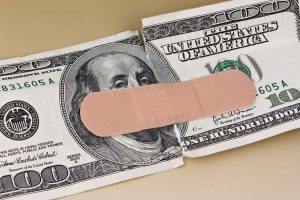 Доллар США укрепляется в цене накануне выборов