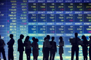 Фондовые индексы Европы снижаются из-за роста инфляции