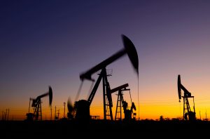 Нефть подскочила в ожидании роста спроса из-за холодной погоды