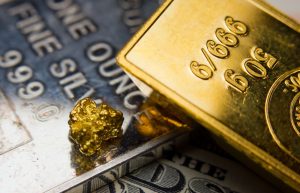 Золото в пятницу подорожало на 0,01%, серебро — на 0,4%