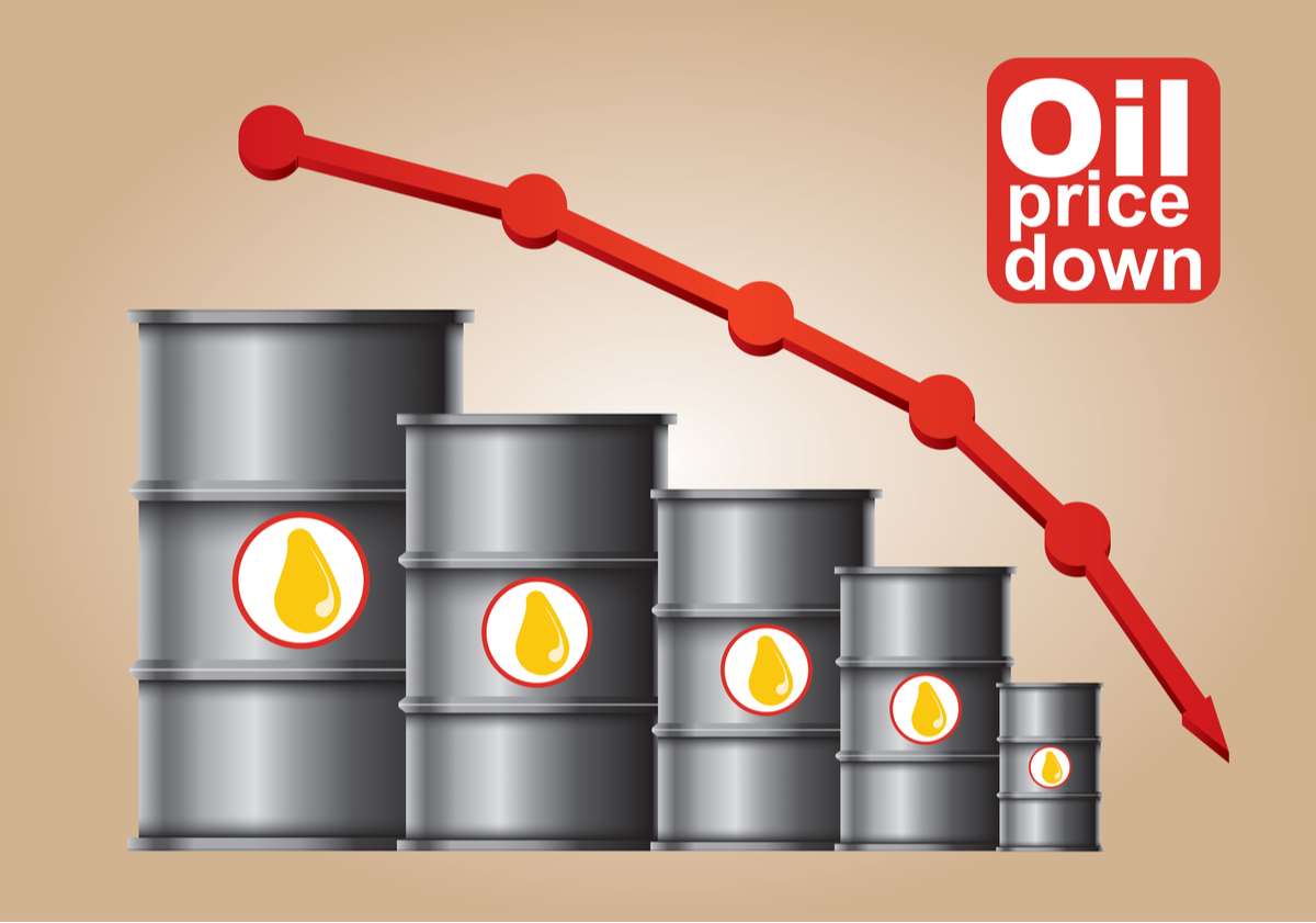 Цены на нефть продолжают снижаться на новостях из Китая